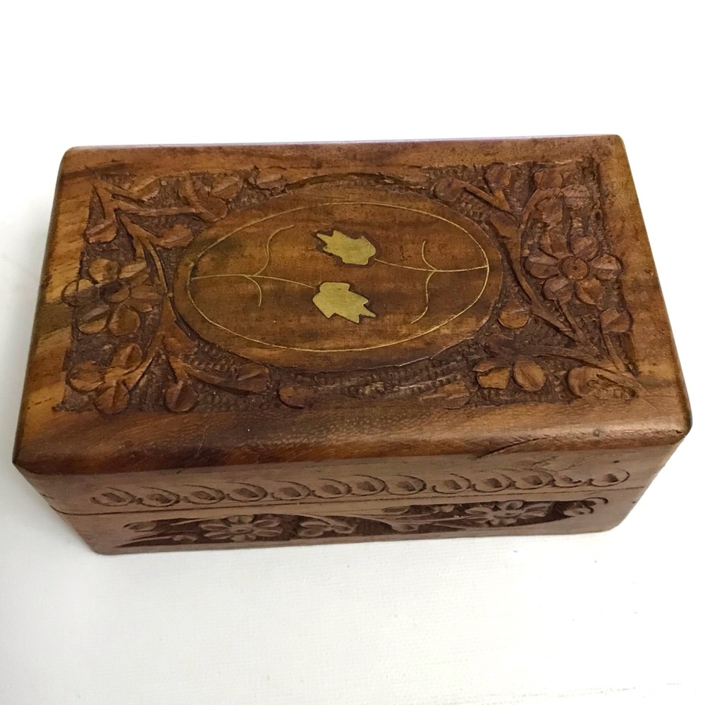 Vintage Handmade Wooden Box Handcarved - Picture 1 of 16